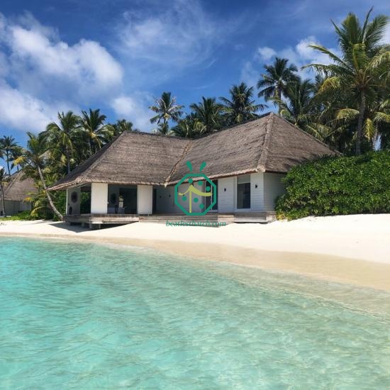 Summer Gathering House Synthetic Tahiti Thatch Roofing