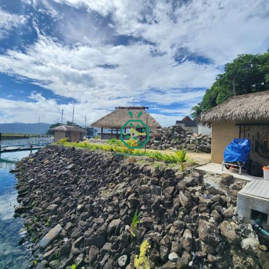 Costa Rica Weatherproof Synthetic Palm Thatch Roofing Panels